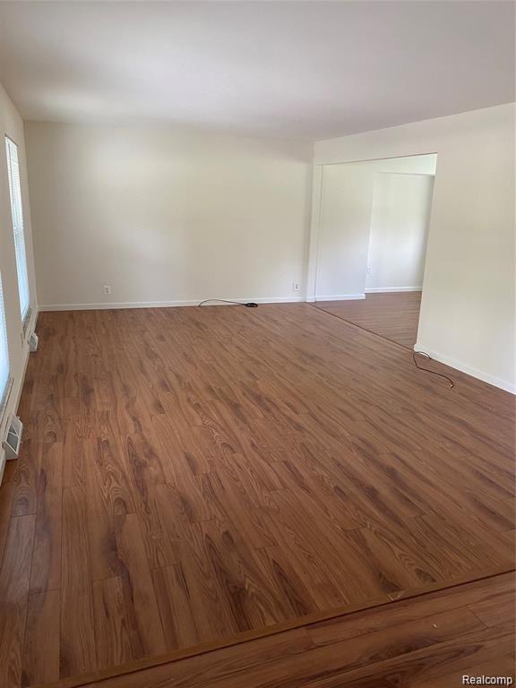 28932 Farmington Road Farmington, MI 48334 - Photo 16 of 19 Gallery Image 16