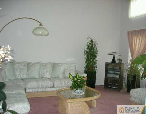 23 Oakland Road Old Bridge, NJ 08857 - Photo 4 of 8 Gallery Image 4