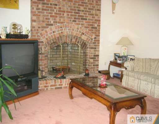 23 Oakland Road Old Bridge, NJ 08857 - Photo 5 of 8 Gallery Image 5