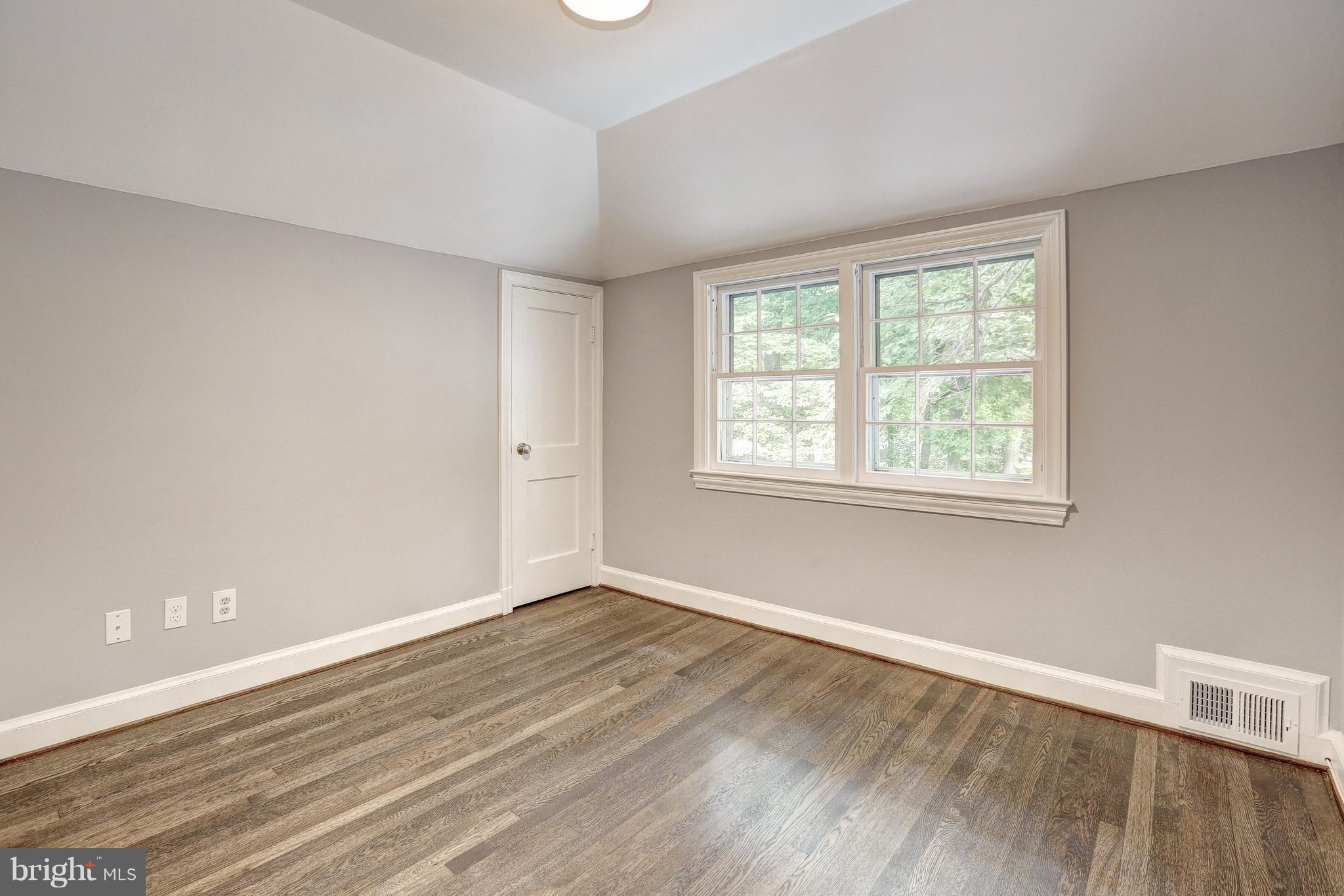 5911 Cobalt Road Bethesda, MD 20816 - Photo 18 of 27 Bedroom #3