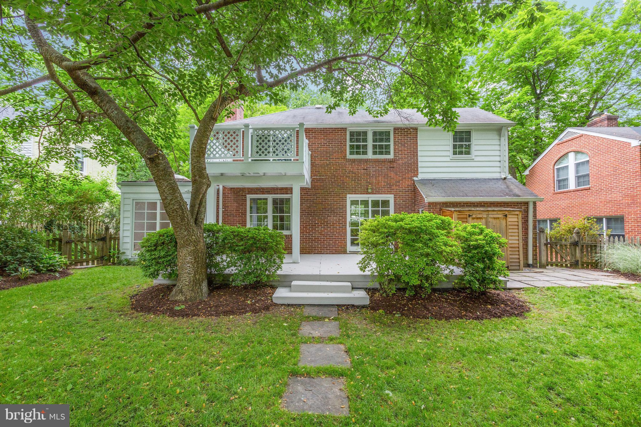 5911 Cobalt Road Bethesda, MD 20816 - Photo 25 of 27 View of back of the house