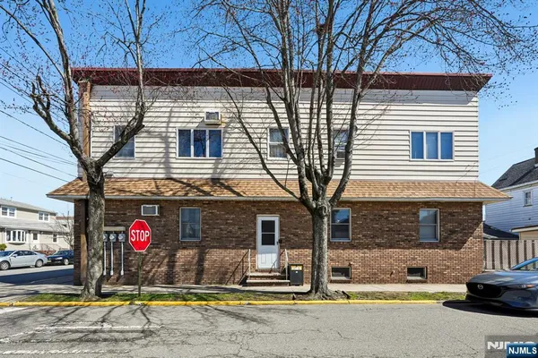 $1,550 | 98 Lester Street, Wallington, NJ 07057