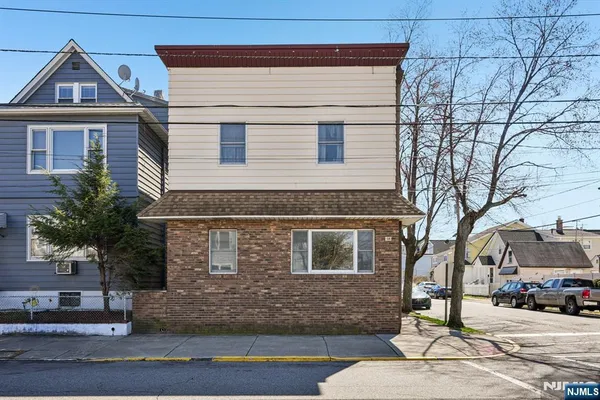 $1,550 | 98 Lester Street, Wallington, NJ 07057