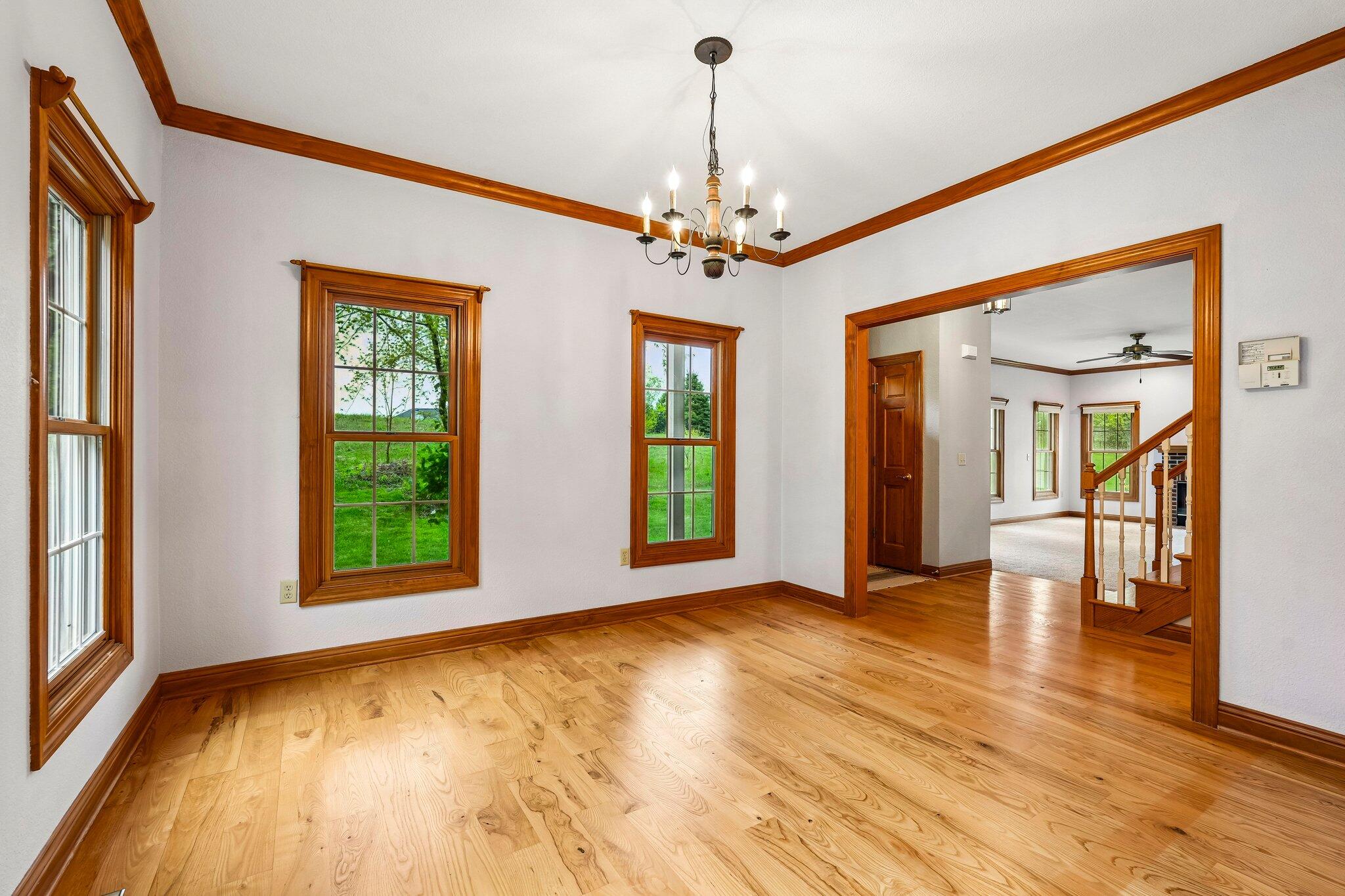 398 Oneida Street Delafield, WI 53018 - Photo 18 of 53 Dining room with views of yard