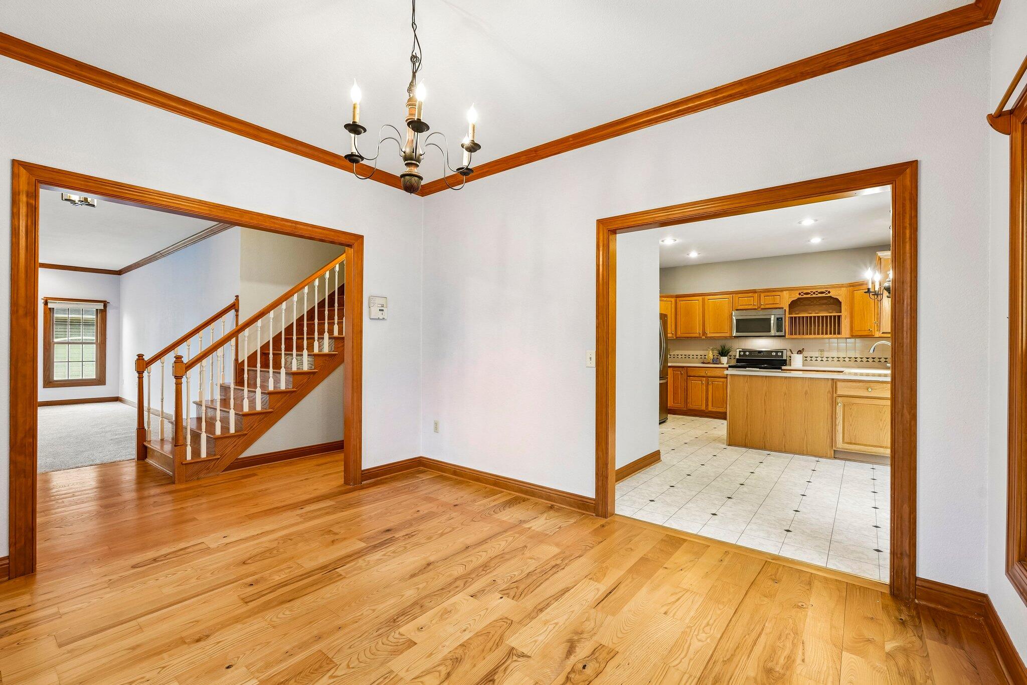 398 Oneida Street Delafield, WI 53018 - Photo 19 of 53 Dining room leading to kitchen
