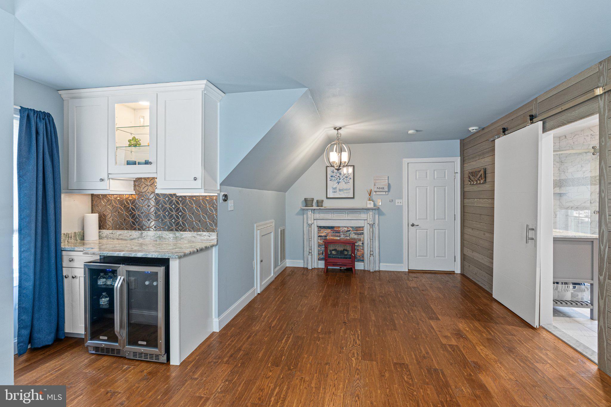 2232 Turk Road Doylestown, PA 18901 - Photo 31 of 55 Beverage Station and Full Bath