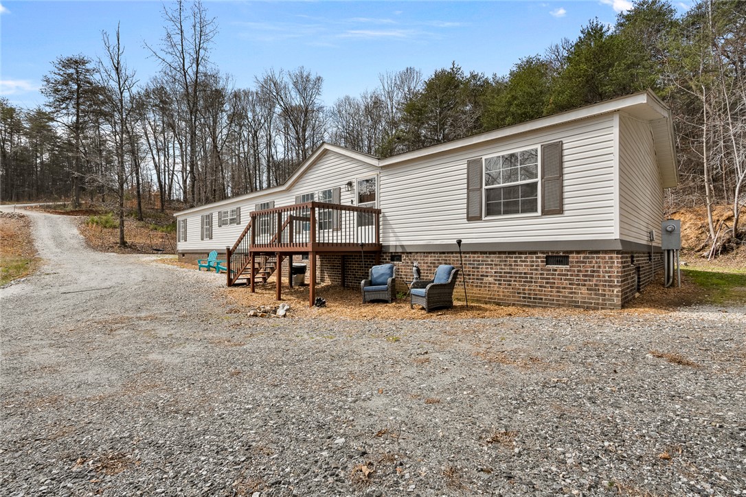 121 Wild Fern Road Seneca, SC 29678 - Photo 4 of 43