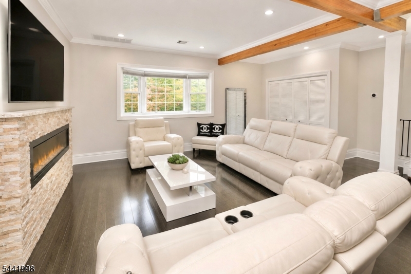 11 Insley Avenue Rutherford, NJ 07070 - Photo 24 of 41