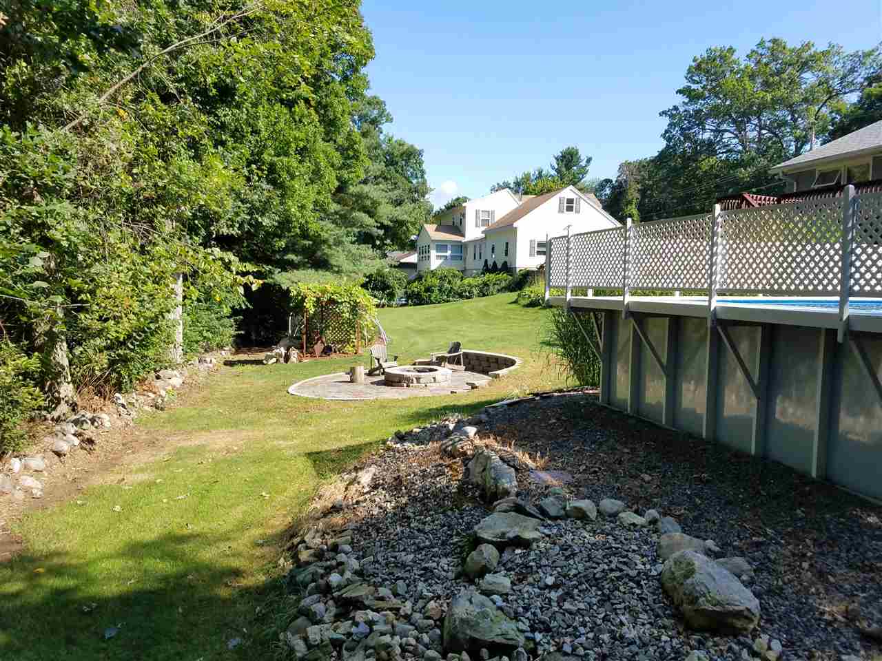 2 Edgewood Street Derry, NH 03038 - Photo 33 of 40 Gallery Image 33