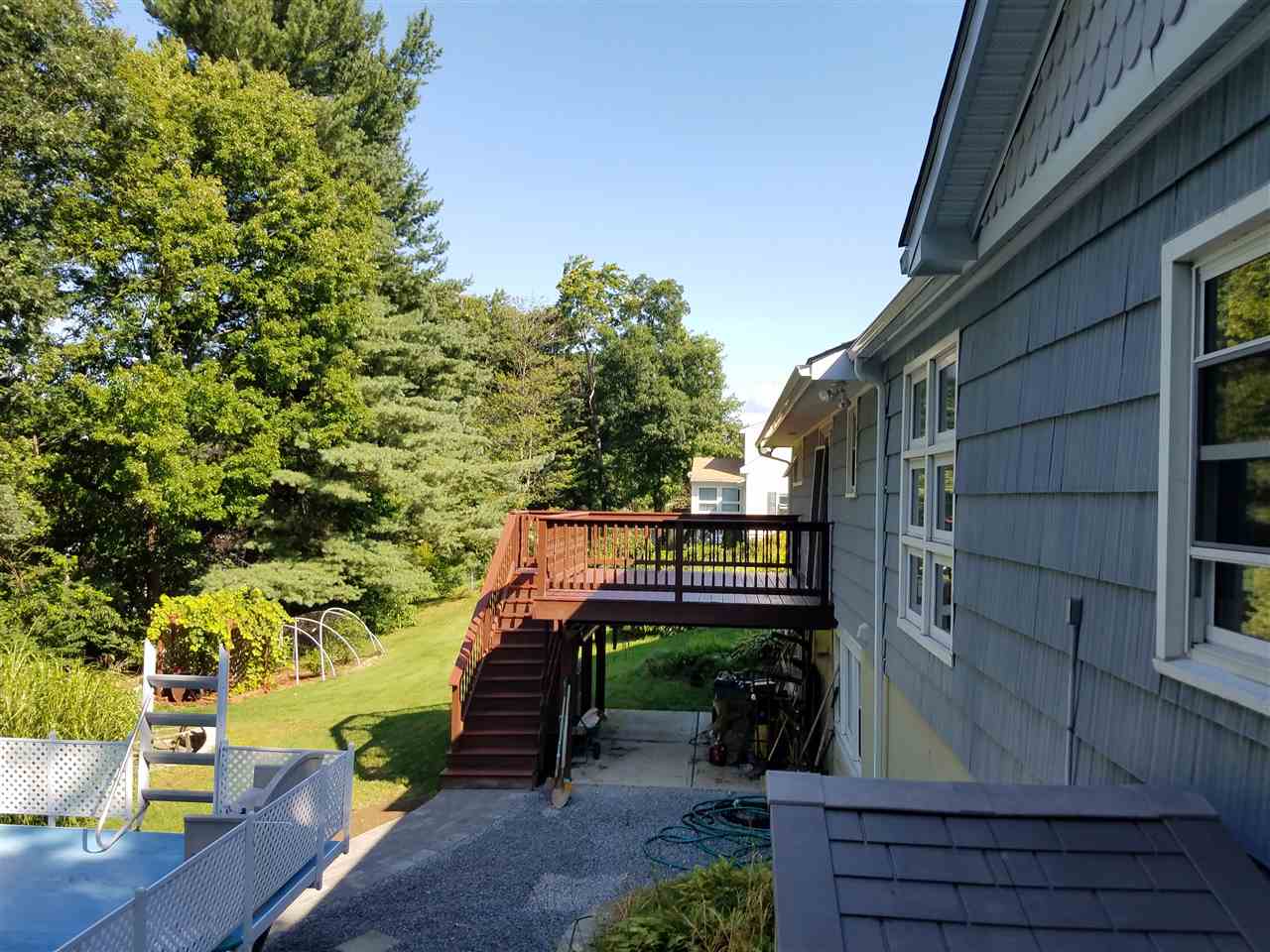 2 Edgewood Street Derry, NH 03038 - Photo 39 of 40 Gallery Image 39