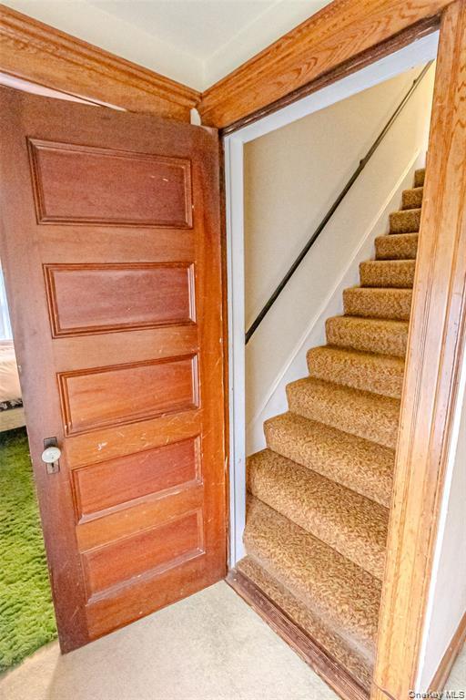 630 New Suffolk Road Cutchogue, NY 11935 - Photo 27 of 33 a view of entryway