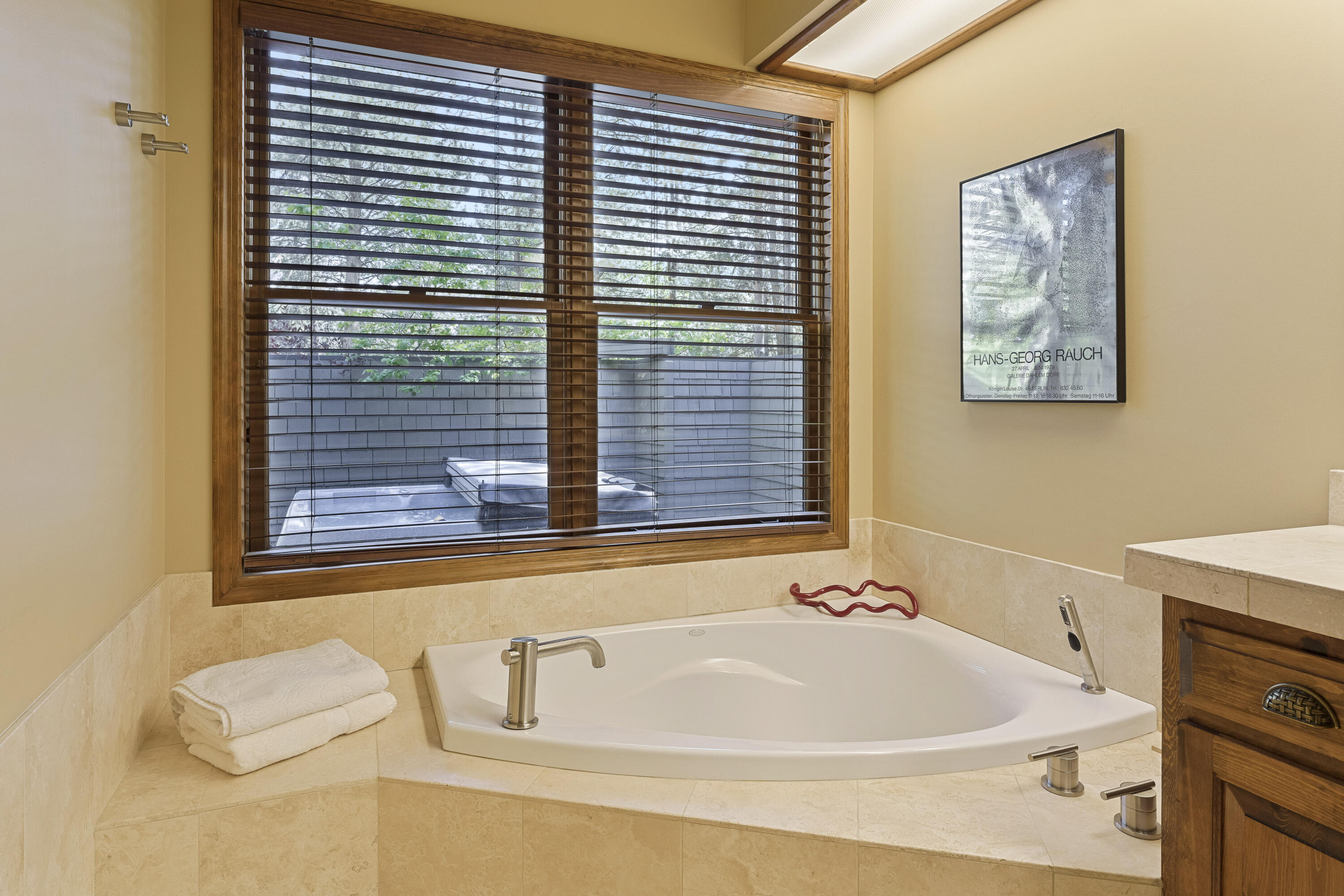 20435 Powder Mountain Court Bend, OR 97702 - Photo 21 of 38 DSC00699