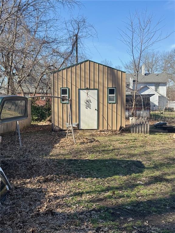603 West Florence Street Windsor, MO 65360 - Photo 9 of 11