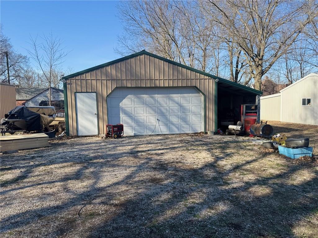 603 West Florence Street Windsor, MO 65360 - Photo 10 of 11