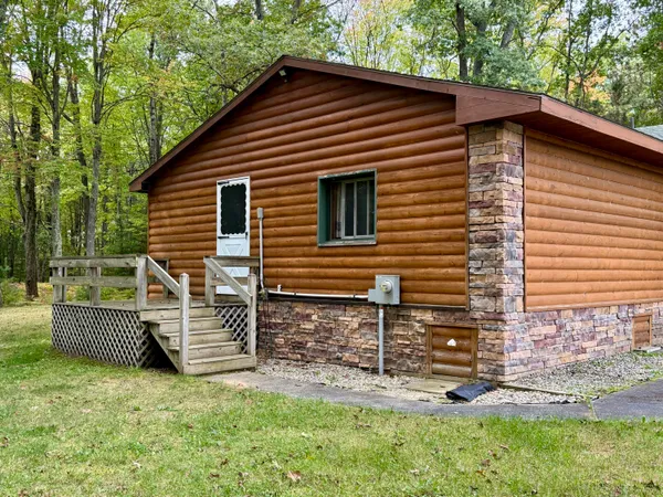 $390,000 | 10685 Caberfae Highway, Manistee, MI 49660