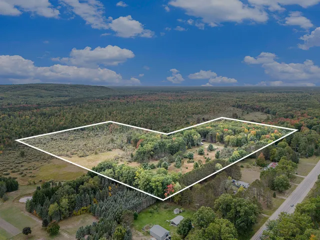 $450,000 | 10685 Caberfae Highway, Manistee, MI 49660