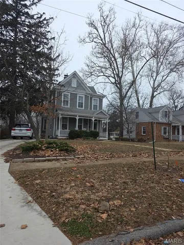 $550,000 | 211 South Van Buren Avenue, Kirkwood, MO 63122