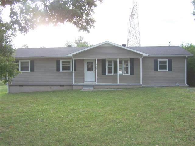 185 Stevenson Circle Tennessee Ridge, TN 37178 - Photo 1 of 9 Gallery Image 1