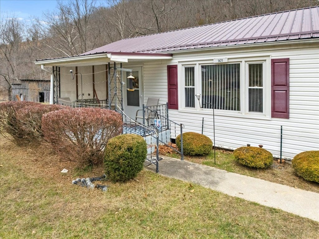 1421 Sunset River Road Ceres, VA 24318 - Photo 4 of 56 Gallery Image 4