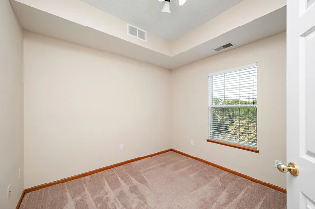 $269,900 | 12727 College View Drive, Unit 203, Eden Prairie, MN 55347