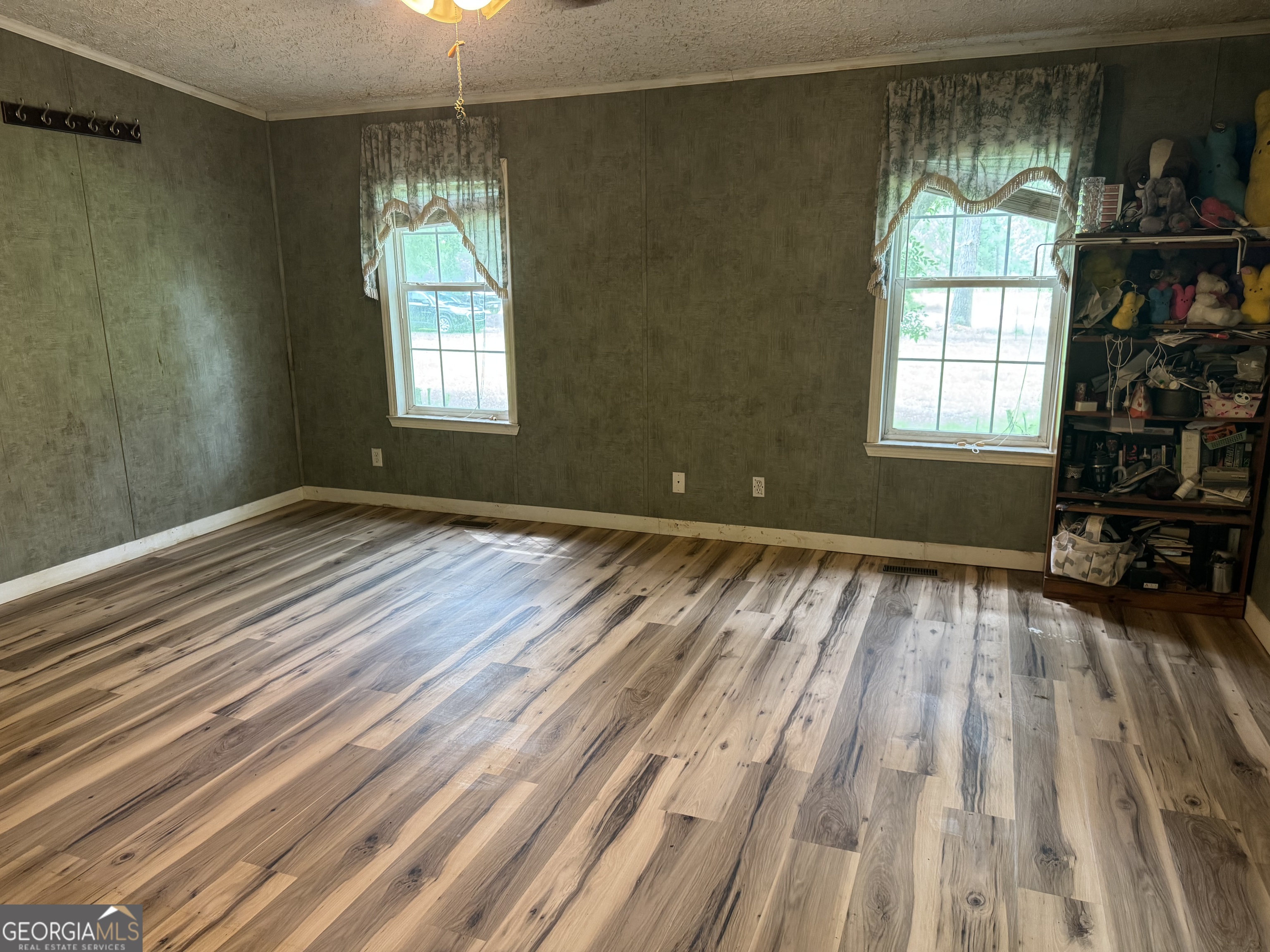 361 Le Stanfield Road Glennville, GA 30427 - Photo 4 of 22 Master bedroom