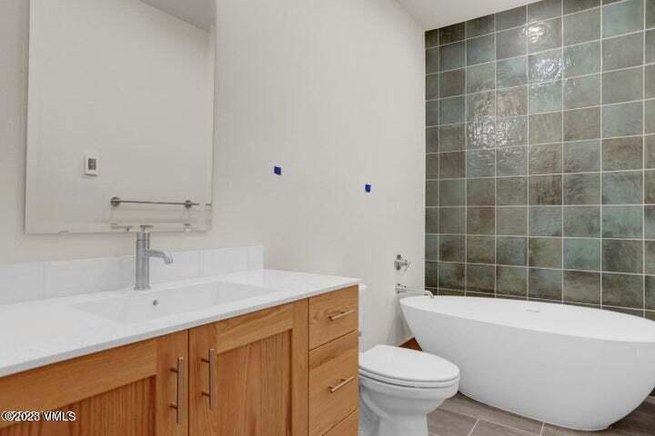 175 Blackhawk Road Gypsum, CO 81637 - Photo 4 of 11 Yellowstone Bath Example 2