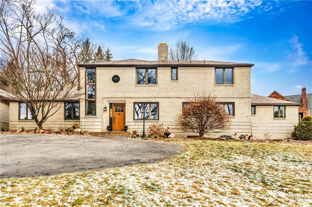 4787 Baldwin Manor Road Pittsburgh, PA 15227 - Photo 1 of 25 Gallery Image 1