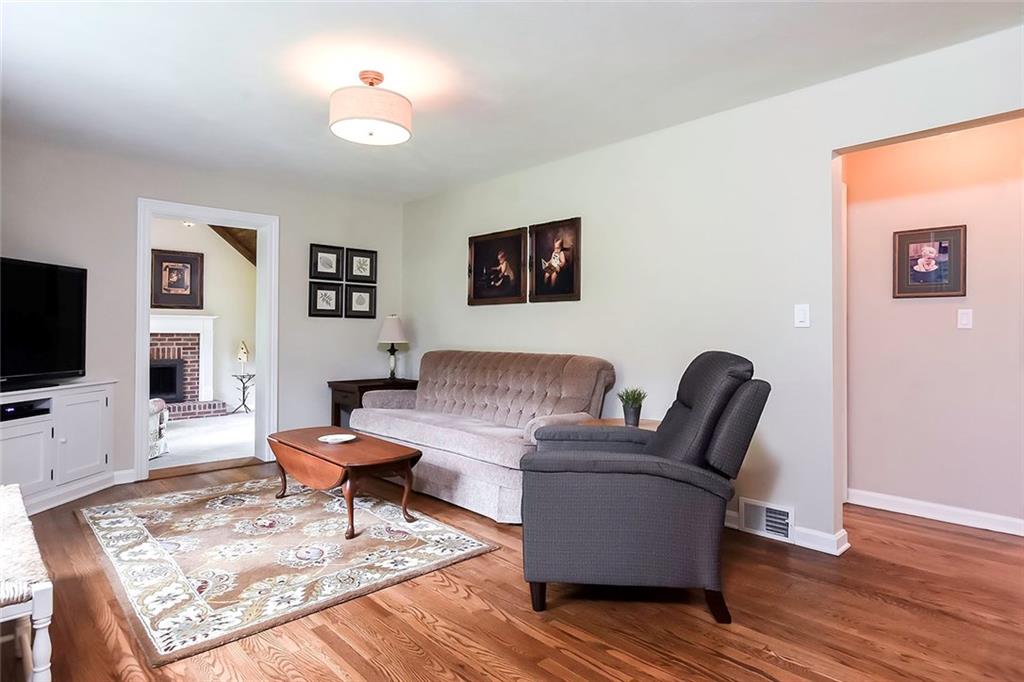 139 Shepard Road Gibsonia, PA 15044 - Photo 8 of 25 Gallery Image 8