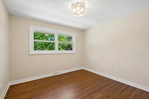$899,900 | 9200 North Lowell Avenue, Skokie, IL 60076
