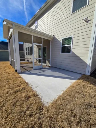 $2,595 | 1352 Underbrush Drive, Durham, NC 27703