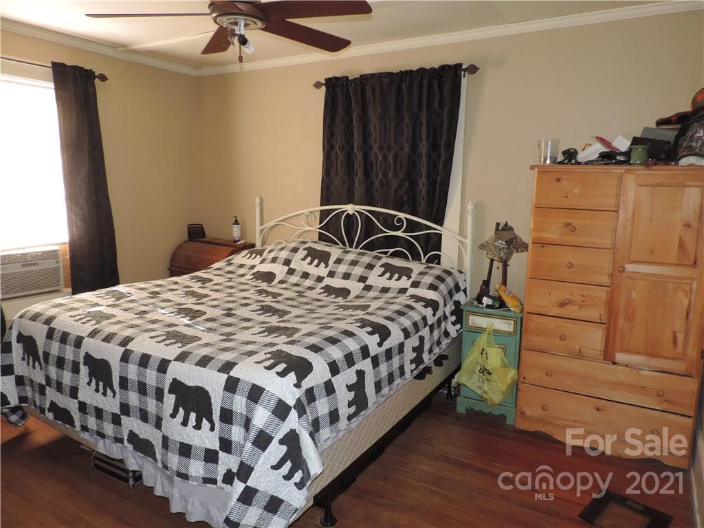 624 Coffee Branch Road Canton, NC 28716 - Photo 5 of 17