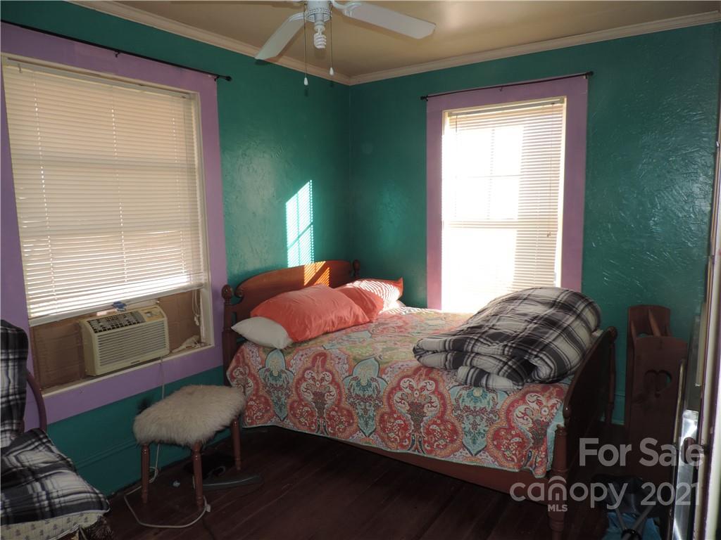 624 Coffee Branch Road Canton, NC 28716 - Photo 7 of 17
