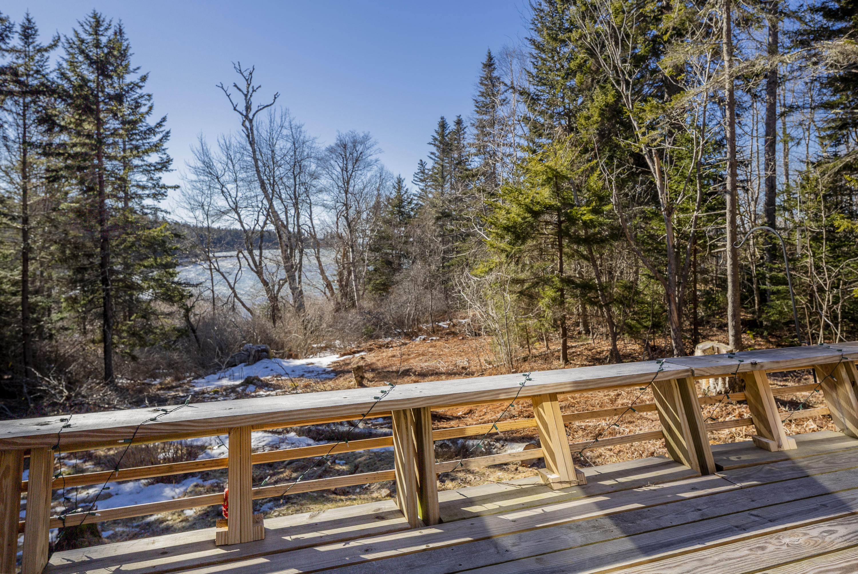 46 Teel Cove Road Tenants Harbor, ME 04860 - Photo 5 of 22 46TeelCove_TenantsHarbor_07_SS_print