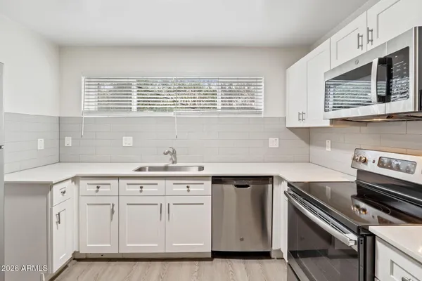 $800 | 1707 North 18th Street, Unit B7, Phoenix, AZ 85006