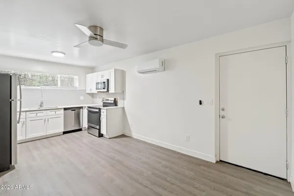 $800 | 1707 North 18th Street, Unit B7, Phoenix, AZ 85006