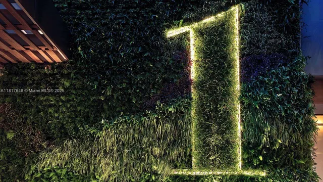 $3,950 | 2301 Collins Avenue, Unit 1229, Miami Beach, FL 33139