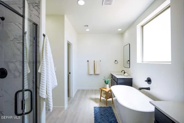 $349,950 | 208 Playa Vista Street, Horizon City, TX 79928