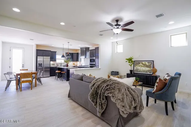 $349,950 | 208 Playa Vista Street, Horizon City, TX 79928