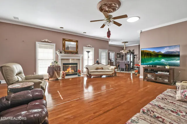 $650,000 | 306 Carrie Drive, Crossville, TN 38572