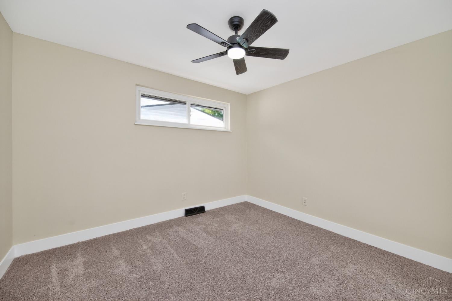 2029 Innes Avenue Cincinnati, OH 45224 - Photo 19 of 45