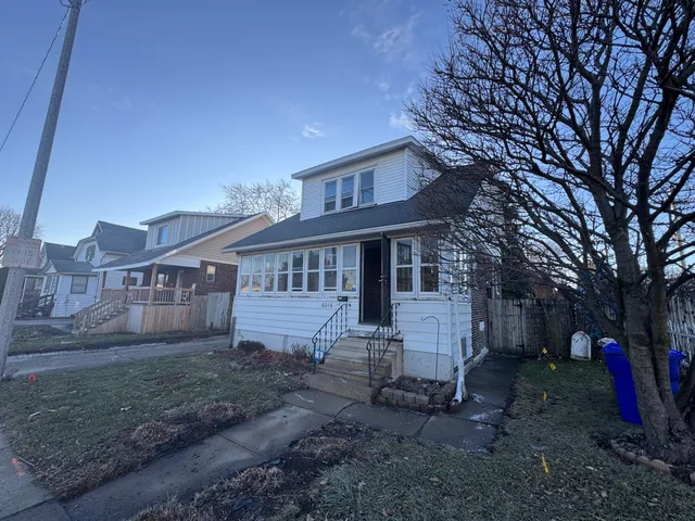 $129,900 | 6016 30th Avenue, Kenosha, WI 53142