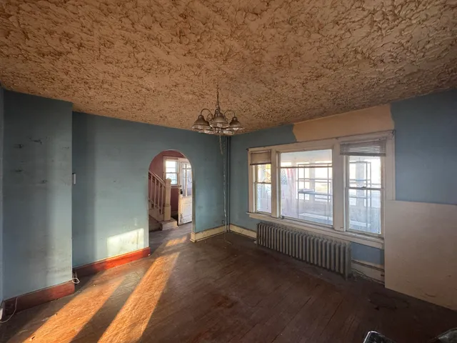 $129,900 | 6016 30th Avenue, Kenosha, WI 53142