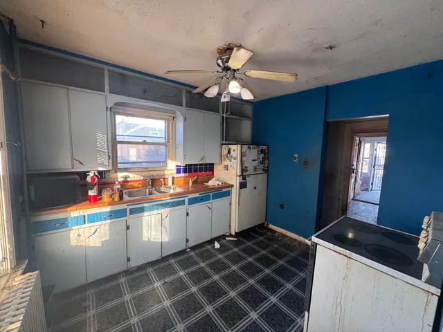 $129,900 | 6016 30th Avenue, Kenosha, WI 53142