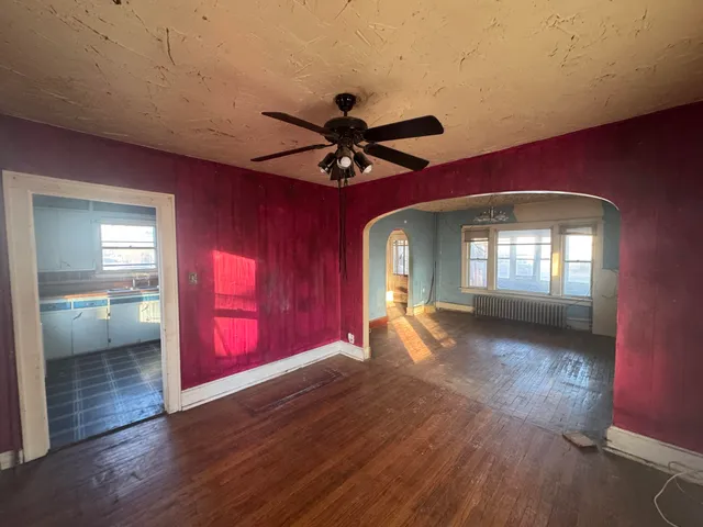 $127,900 | 6016 30th Avenue, Kenosha, WI 53142