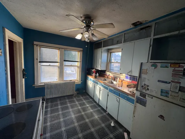 $129,900 | 6016 30th Avenue, Kenosha, WI 53142