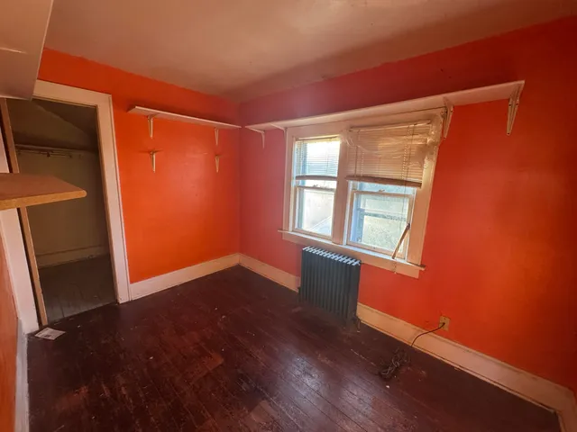 $127,900 | 6016 30th Avenue, Kenosha, WI 53142