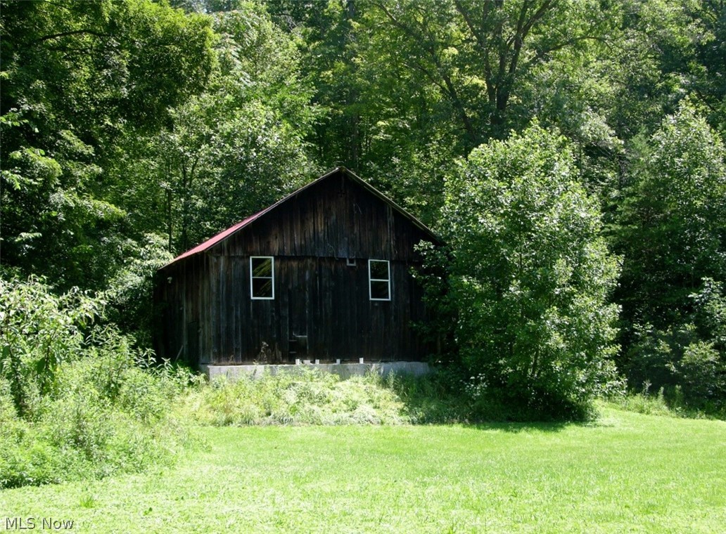 3885 Jackson Run Road New Matamoras, OH 45767 - Photo 15 of 23 Gallery Image 15
