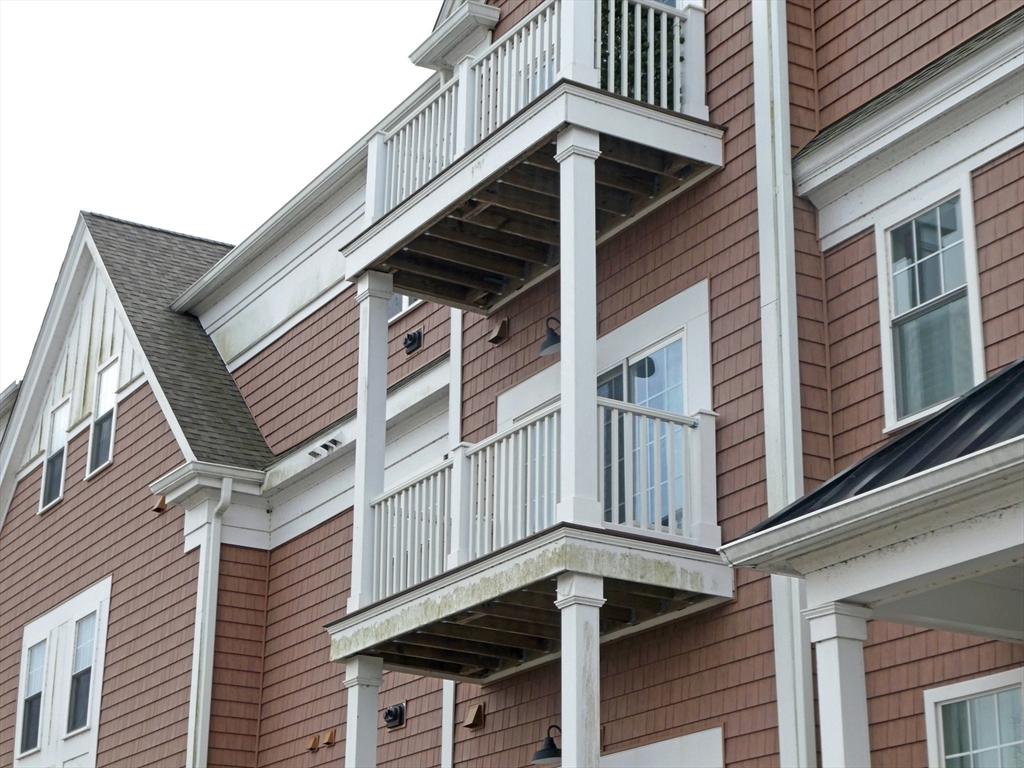 57 Long Point Road, Unit 208 Lakeville, MA 02347 - Photo 6 of 41 Gallery Image 6