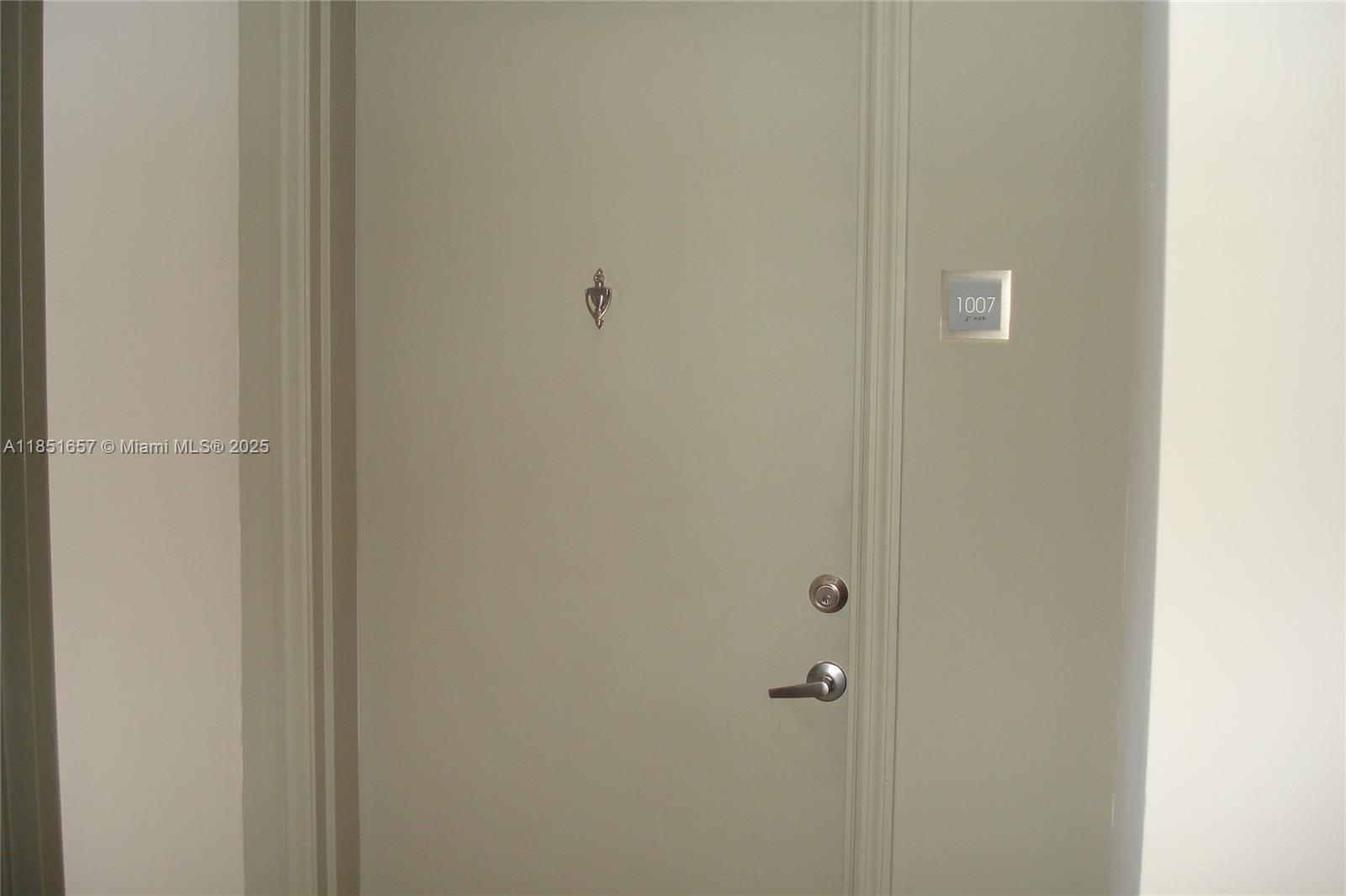 951 Brickell Avenue, Unit 1007 Miami, FL 33131 - Photo 11 of 25 a bathroom with a shower