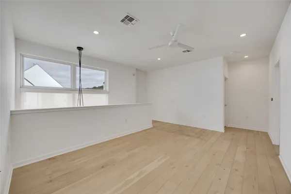 $899,900 | 3308 Cantwell Lane, Austin, TX 78746